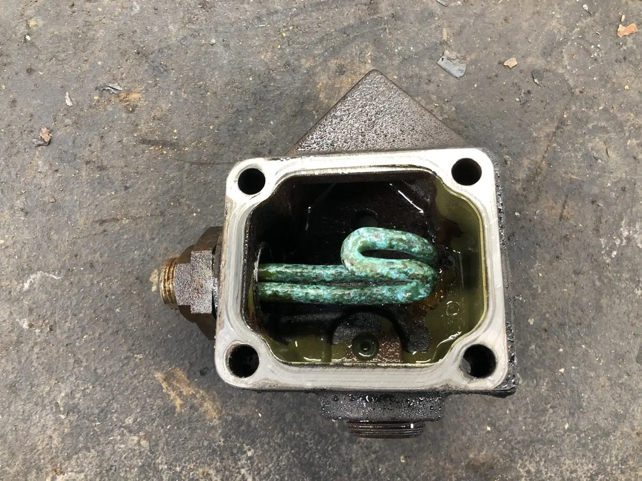 CUMMINS M11 CELECT Engine Misc. Parts OEM# 3883367 in Spencer, IA #24546667