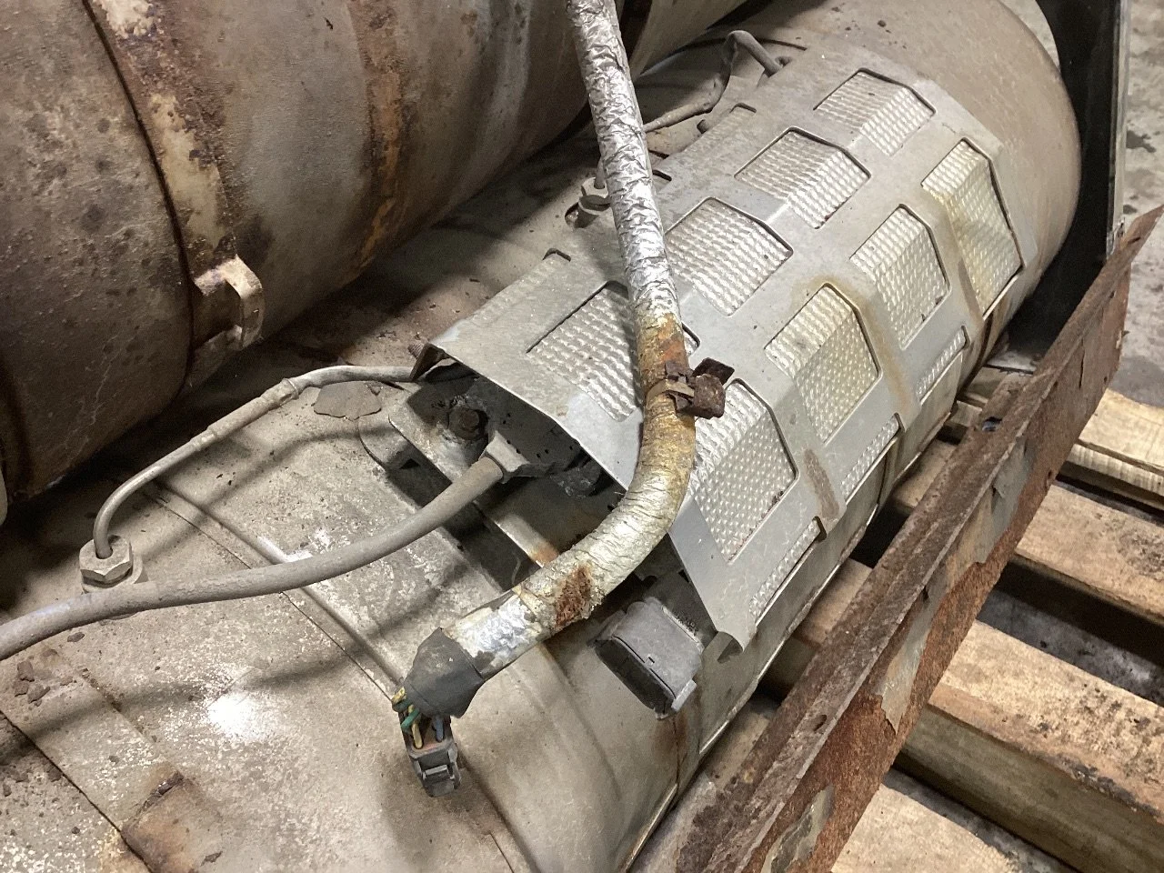 Cummins ISX15 Exhaust DPF Assembly in London, OH #25442208