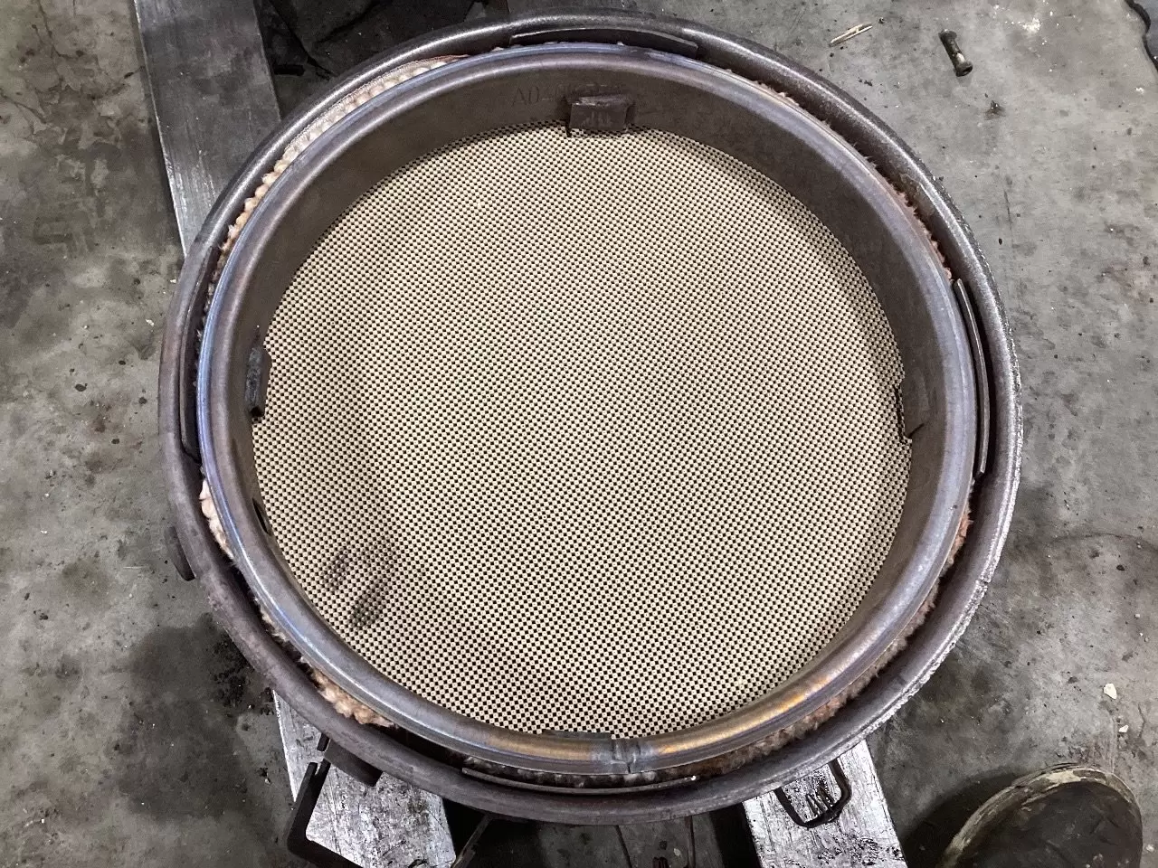 Cummins ISX15 Exhaust DPF Assembly in London, OH #25442208