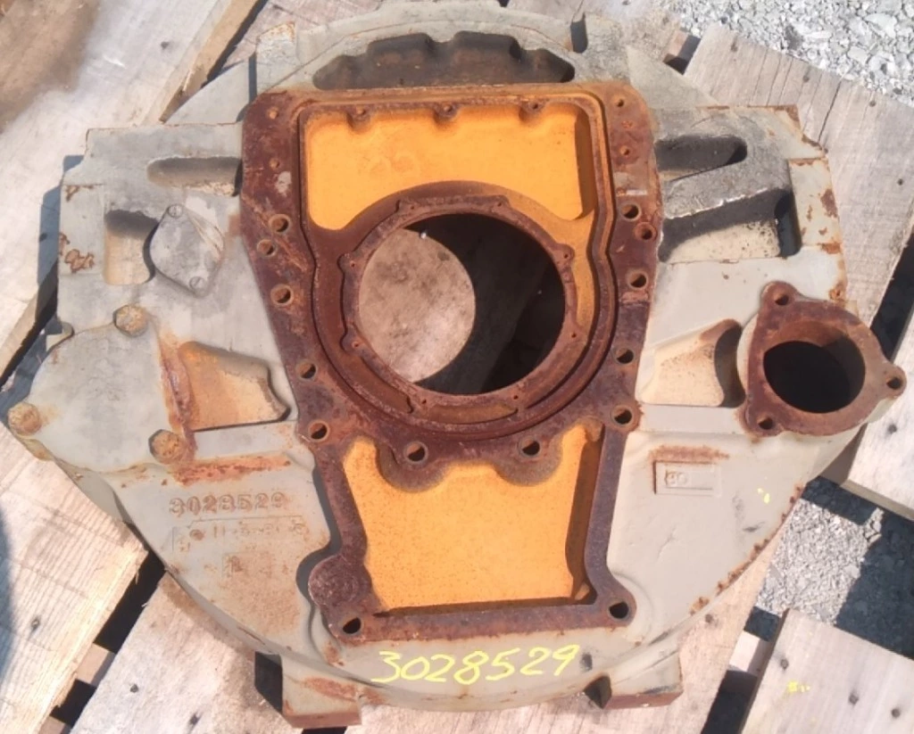 Cummins KT19 Flywheel Housing in Louisville, KY #136273