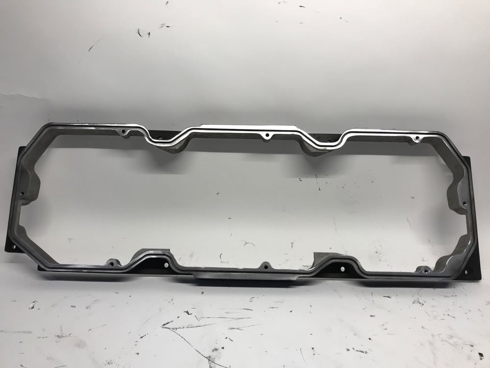 DETROIT DIESEL Series 60 DDEC V 12.7L Valve Cover Base OEM