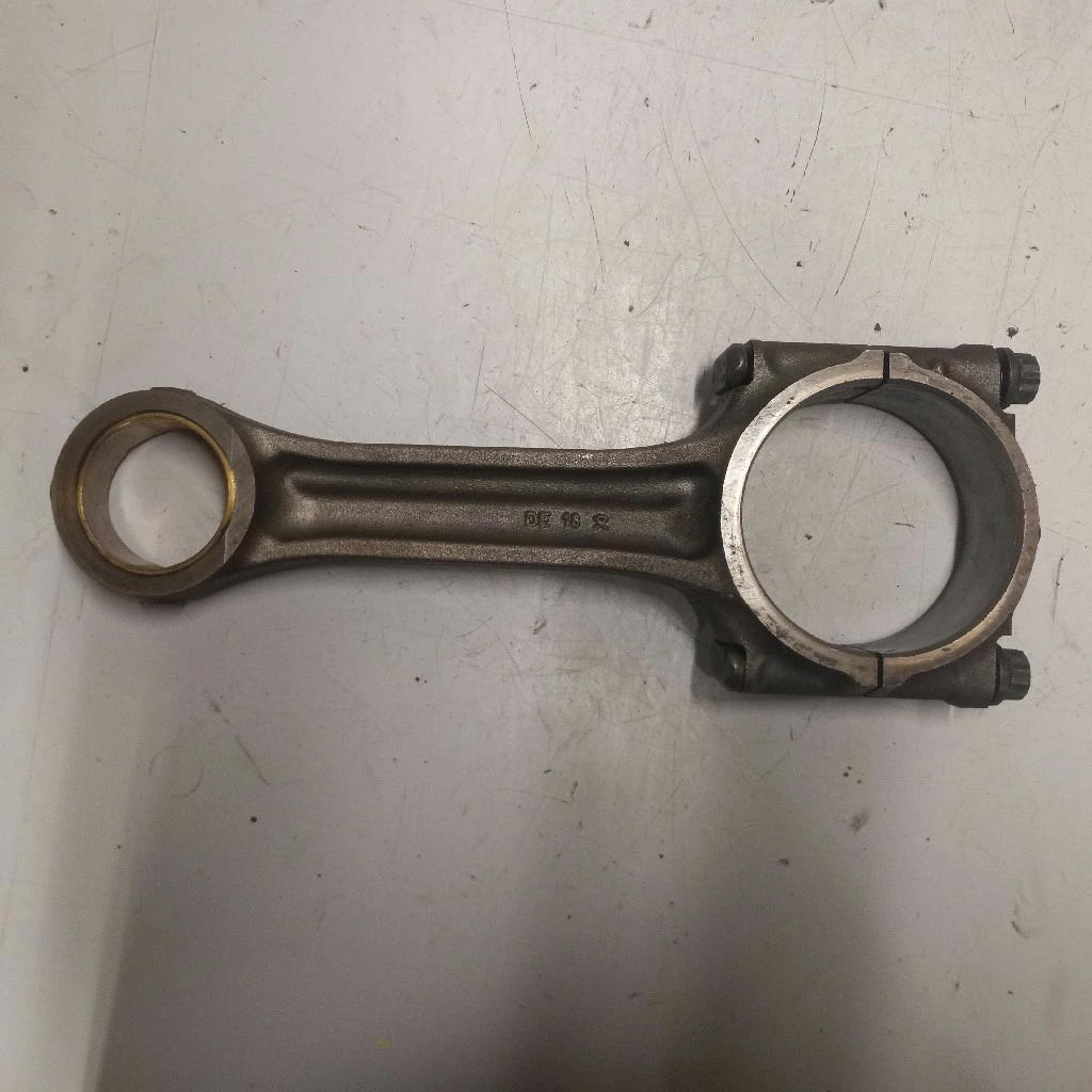 Detroit Reman Connecting Rod DDE R23526078 | Diesel Dash