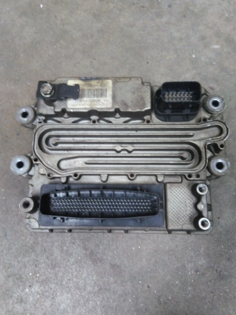 DETROIT DD15 ECM (ENGINE) OEM# A014465835 in Athens, GA #2283296
