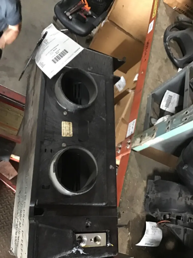 ESPAR CASCADIA Bunk Heater OEM# ESP 252508050000 in Holland, MI #70155
