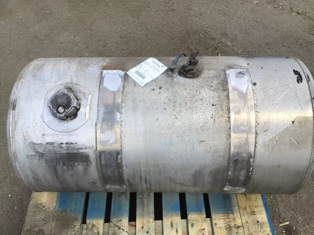 FREIGHTLINER CASCADIA Fuel Tank OEM# A03-39886-080 in FITCHBURG