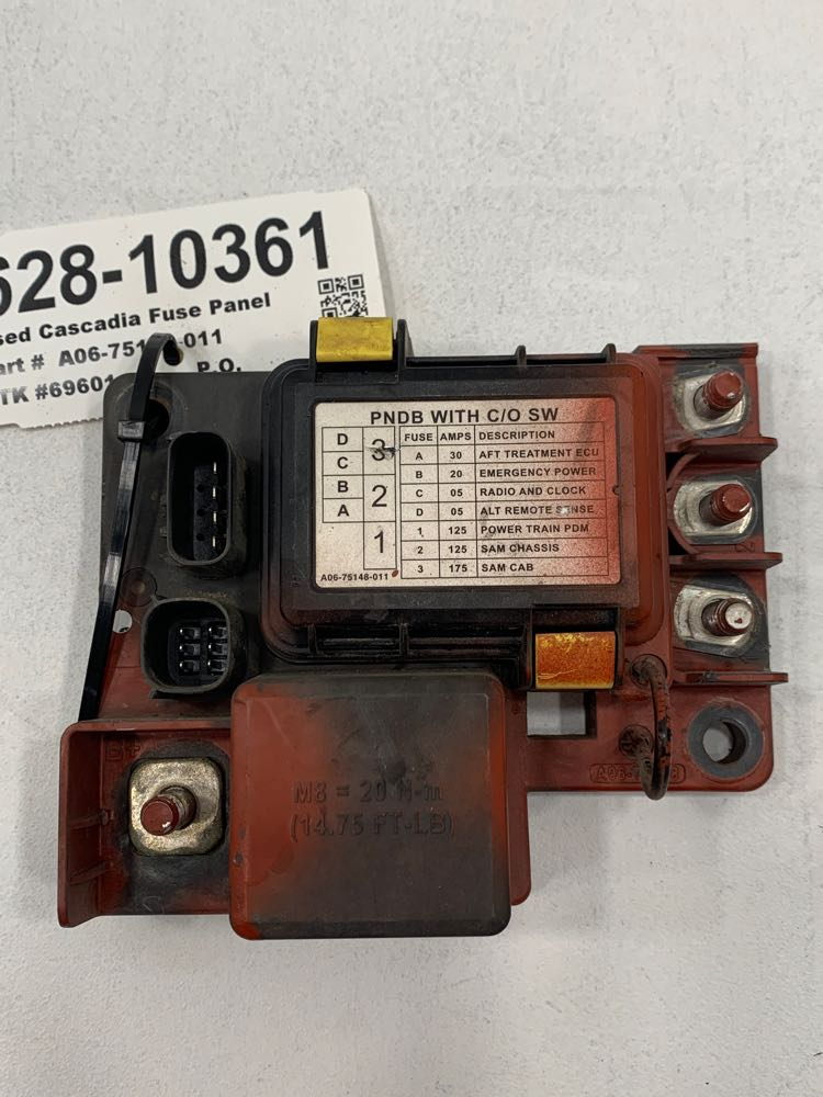 P27-1147-0401 Genuine Paccar Power Distribution Center Fuse