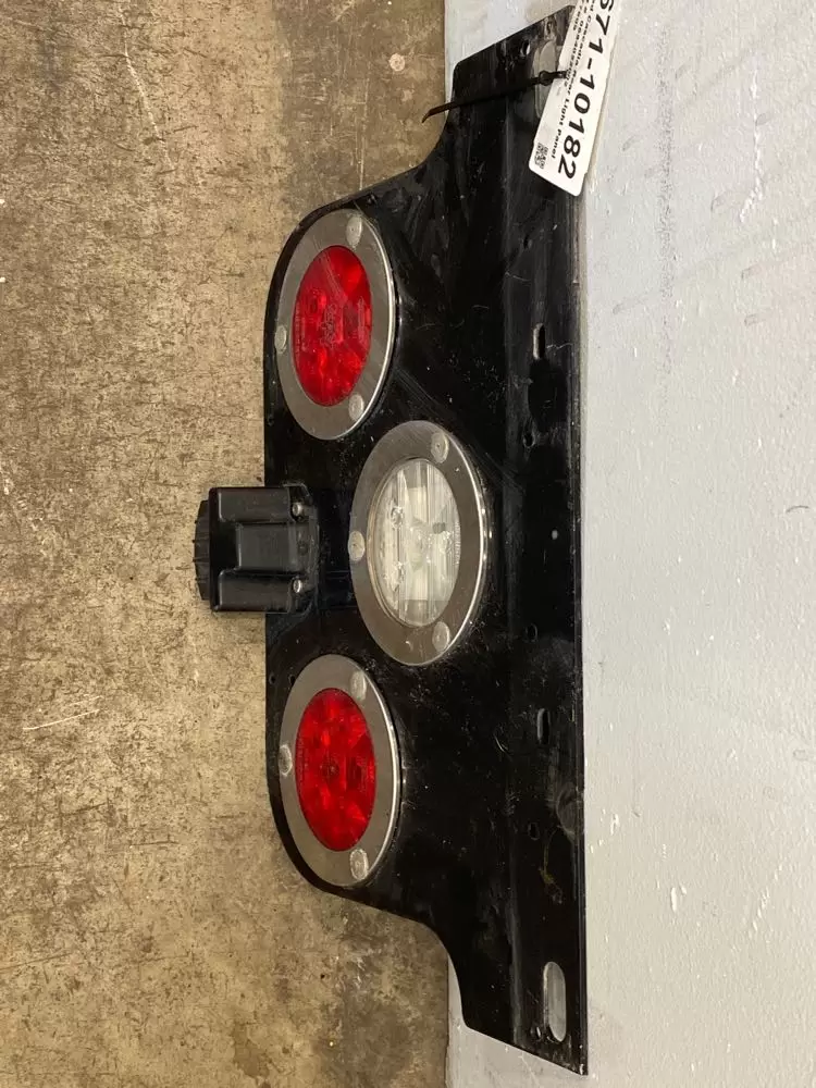 FREIGHTLINER Cascadia Rear Light Panel OEM# 0684022002 in Dorr, MI 