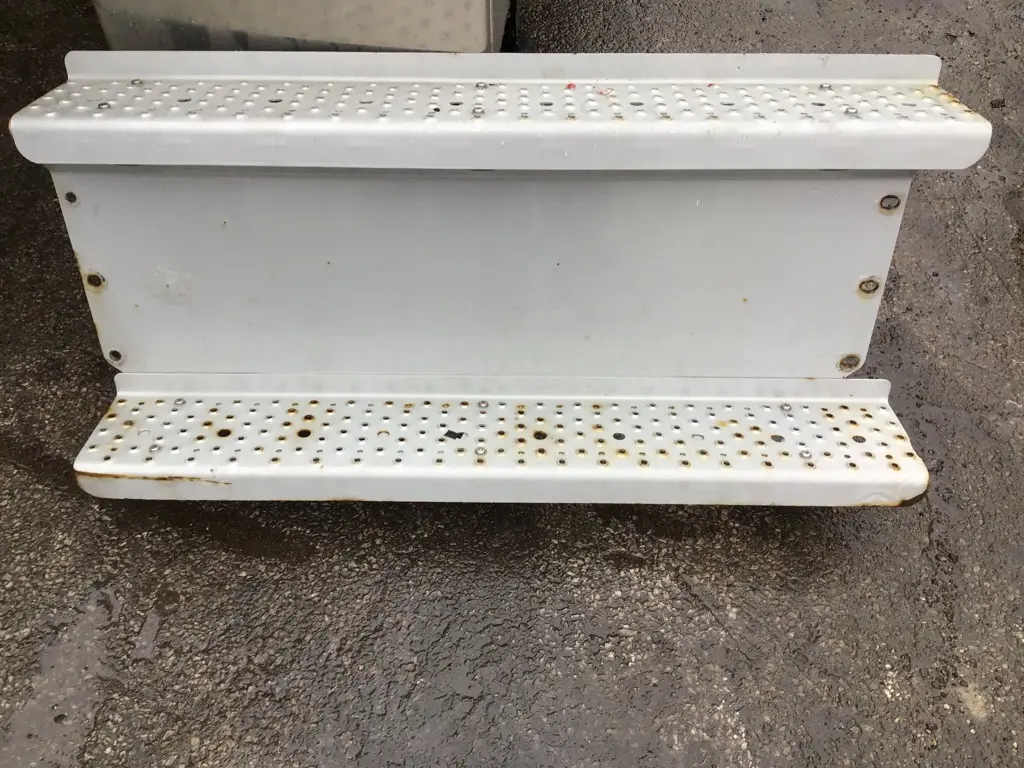 FREIGHTLINER M2 106 STEP, DPF in Toledo, OH #2227894