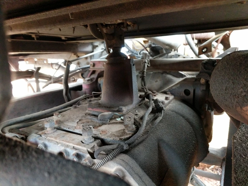 FULLER RTX11609B Transmission Assembly OEM# 70693255 in