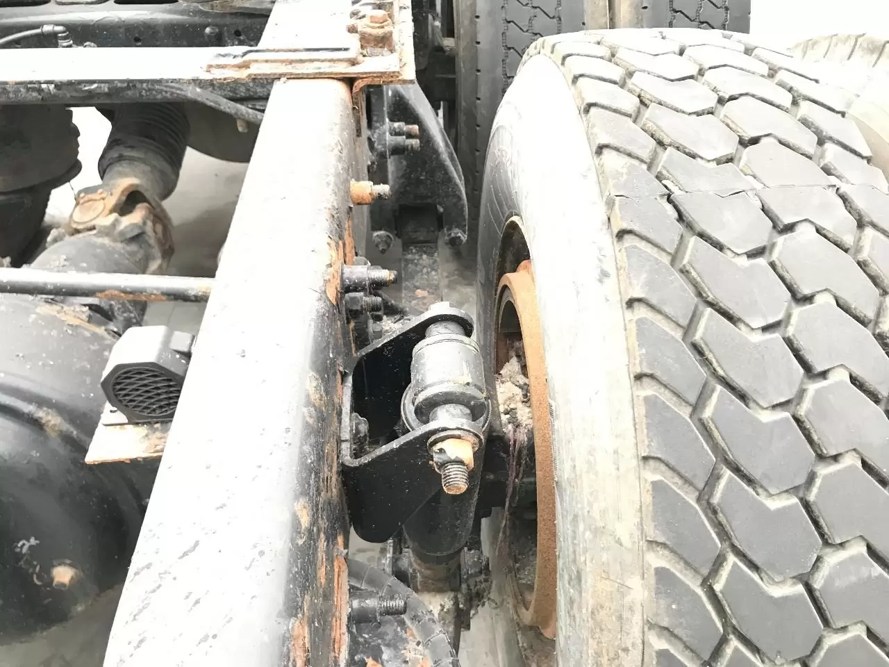Freightliner AIRLINER Suspension in Council Bluffs, IA