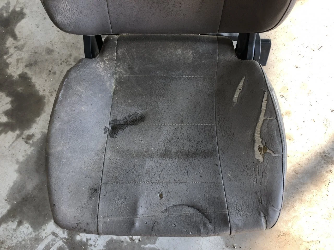 Freightliner M2 106 Seat (Air Ride Seat) in London, OH #25421812