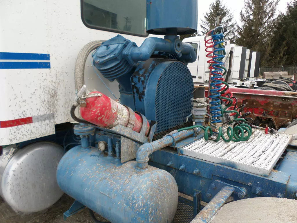 GARDNER DENVER ALL AIR BLOWER - VACUUM PUMP OEM# APOGBA in GARDNER DENVER ALL AIR BLOWER - VACUUM PUMP OEM# APOGBA in