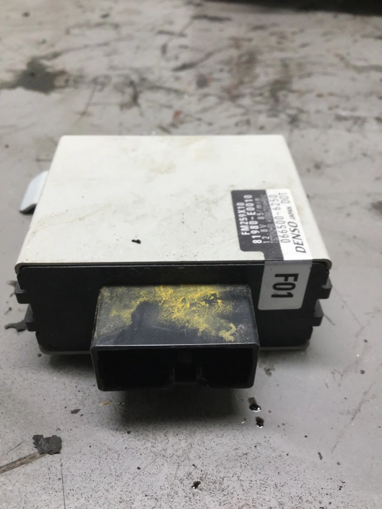 HINO 268 ELECTRONIC PARTS MISC OEM# FM259X10 in Toledo, OH #2146871