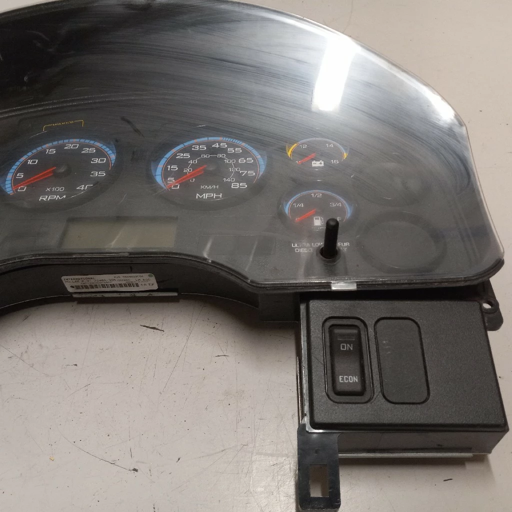 IC CORPORATION CE Instrument Cluster OEM# 2604677C99