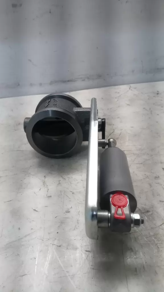MC134474 Mitsubishi OEM Genuine Switch Stop Lamp for sale