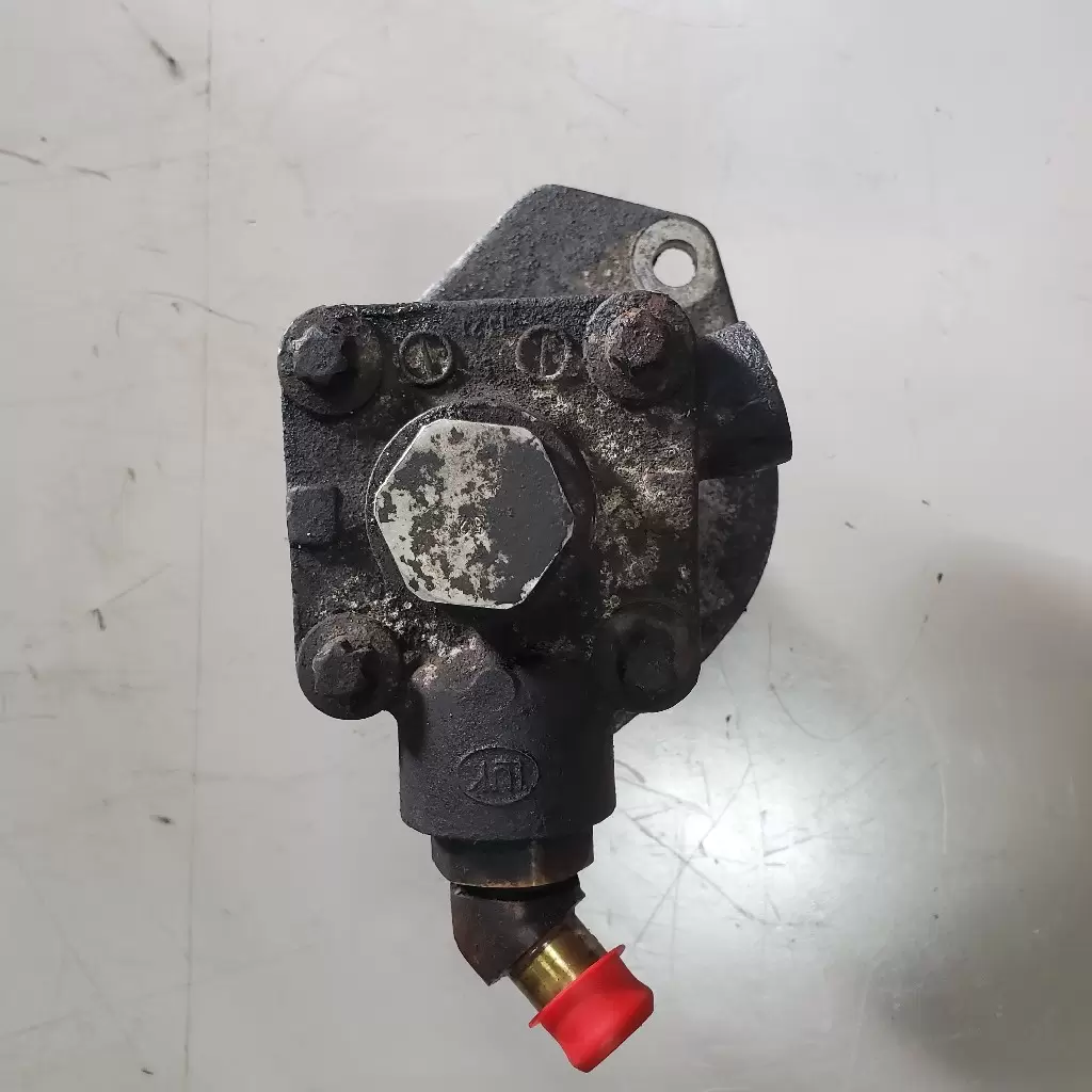 INTERNATIONAL DT466 EGR Power Steering Pump OEM# 3535275C91 