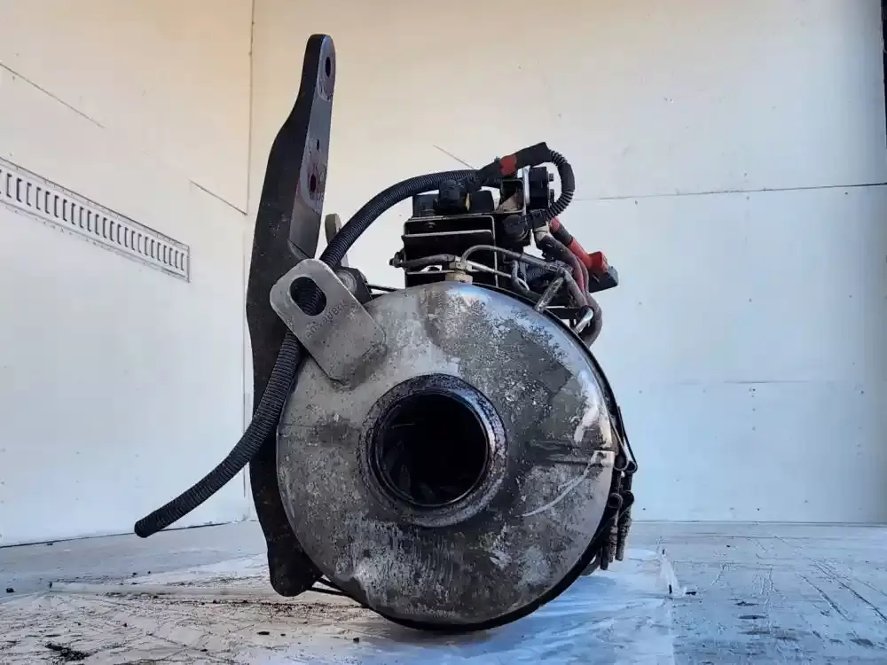 International DuraStar 4300 DPF (Diesel Particulate Filter) in 