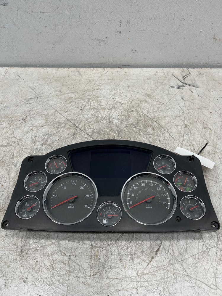 KENWORTH T680 Instrument Cluster OEM# Q43116612021 in Dorr, MI 