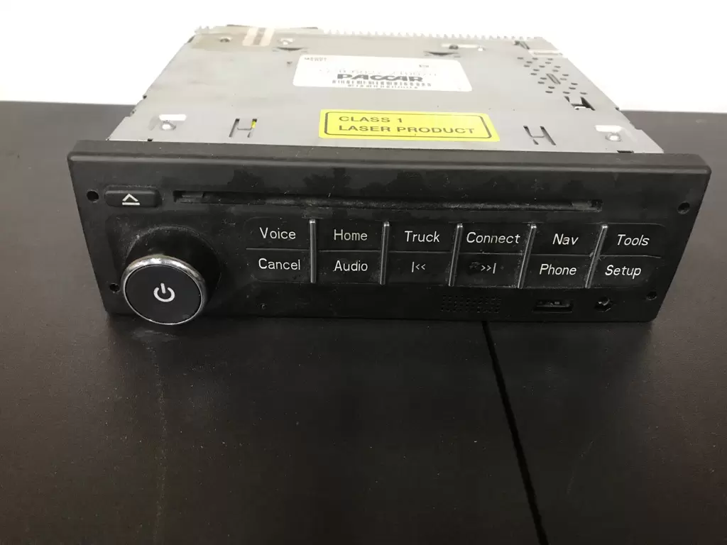 KENWORTH T680 Instrument Cluster OEM# Q28-6027-210070 in