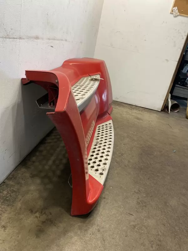 KENWORTH T680 Side Fairing OEM# A3311991101 in Dorr, MI