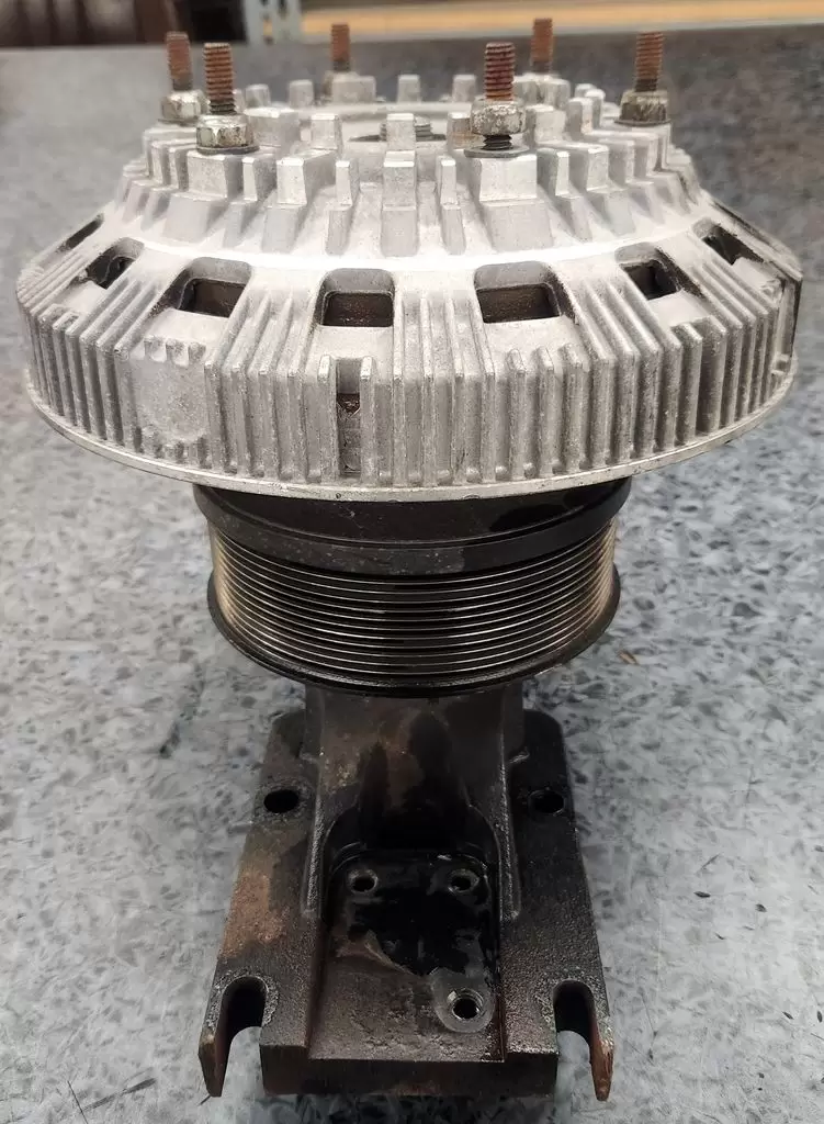 KENWORTH W9 SERIES Fan Clutch OEM# F17-6018M08 in Spokane Valley 