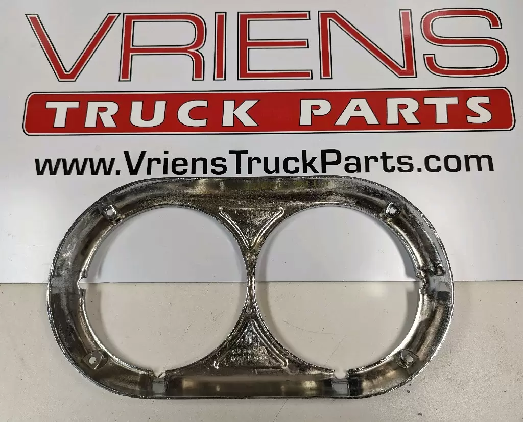 KENWORTH W900A Headlamp Bezel OEM# K307-5, 5950199, 06-10578