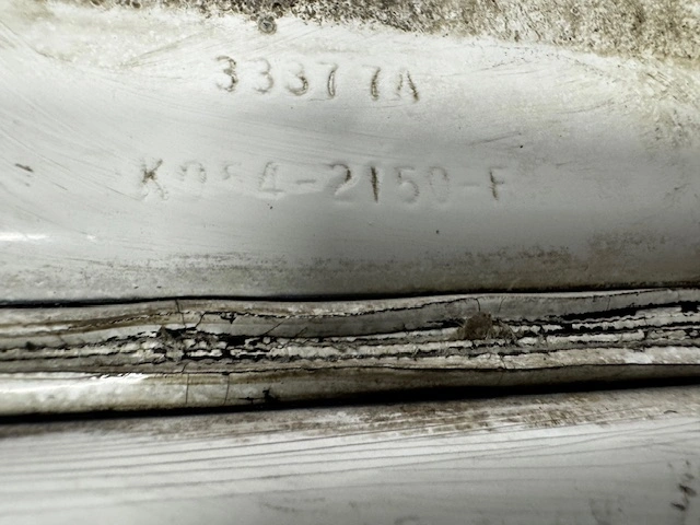 KENWORTH Brackets, Misc. OEM# K054-2150, K054-2079 in SALT