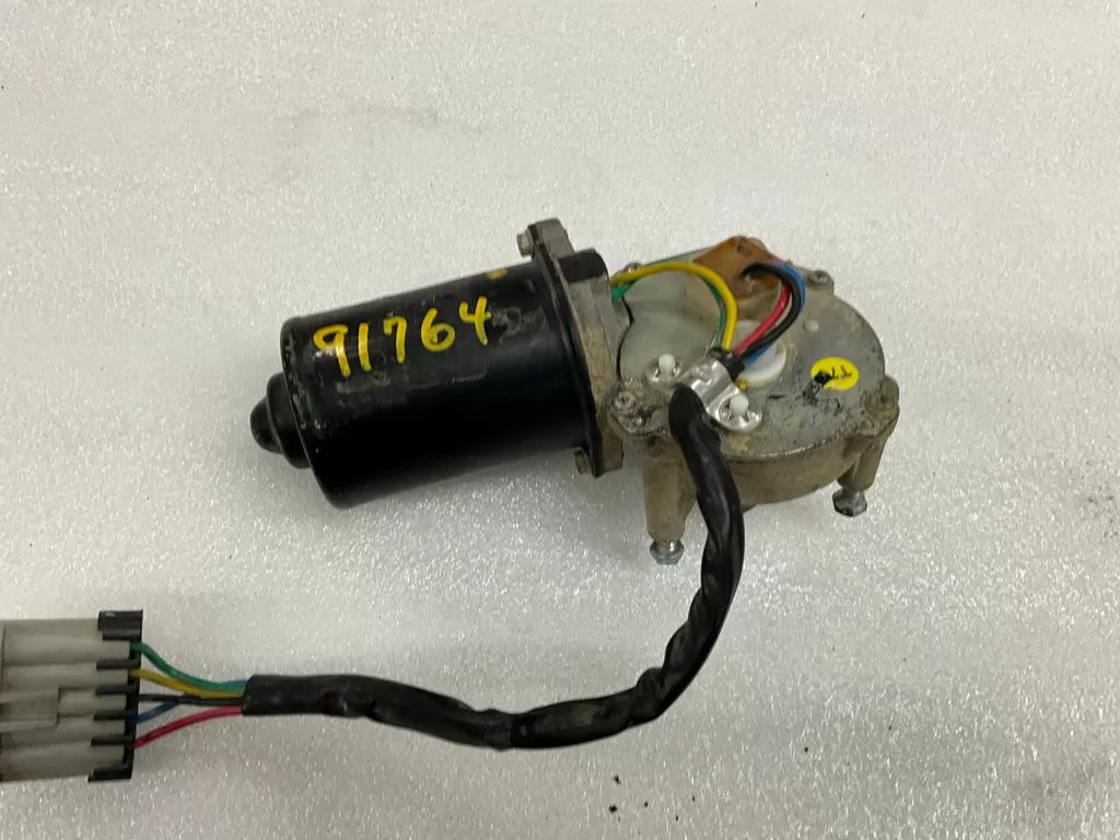 KENWORTH Wiper Motor, Windshield OEM# E-008-181 in CRANDALL