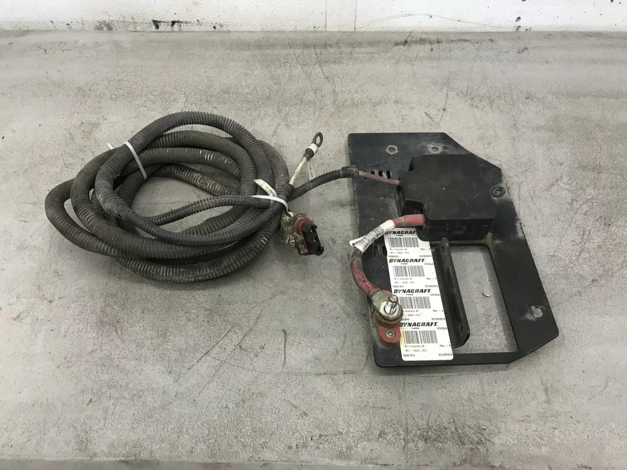 Kenworth T660 Fuse Box OEM# P27-6087-060050 in Kansas City, MO 