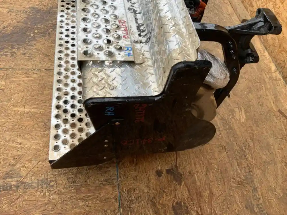 Kenworth T680 DPF (Diesel Particulate Filter) in Elkton, MD #P-34106 