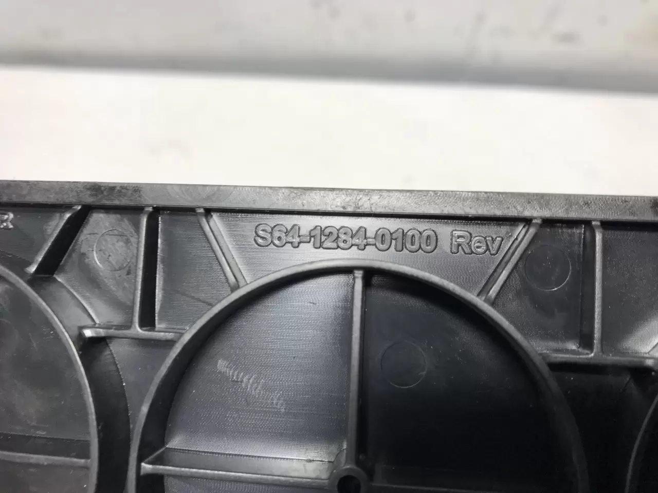 Kenworth T680 Dash Panel OEM# S64-1284-0100 in Sioux Falls