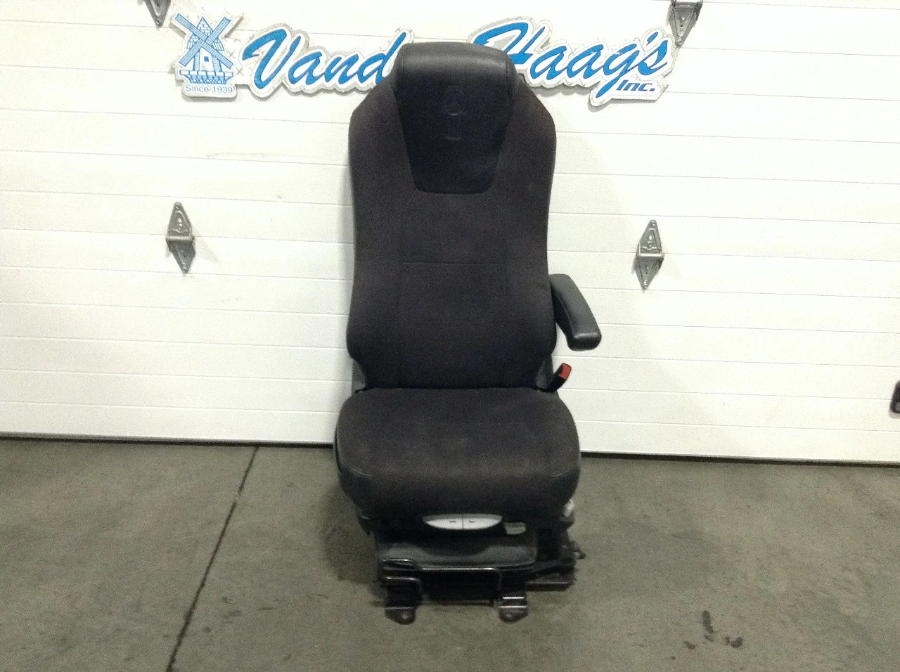2014 Kenworth T680 Air Ride Seat For Sale
