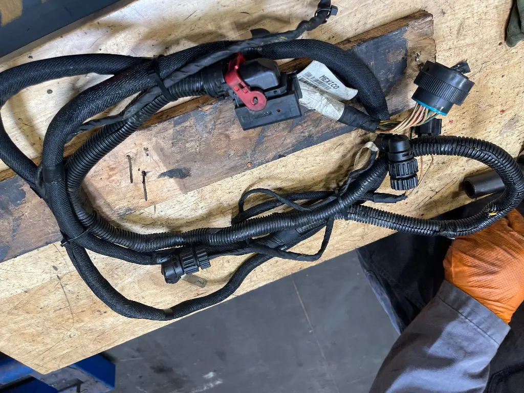 MACK Anthem Engine Wiring Harness OEM# 23108350 in Abbotsford  