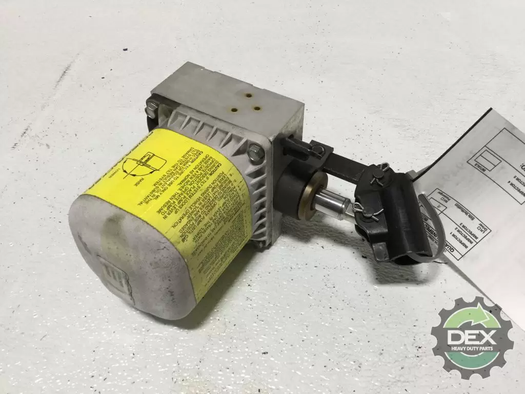 MACK MRU613 8182 cab tilt OEM# 21341591 in Advance, NC MACK MRU613 8182 cab tilt OEM# 21341591 in Advance, NC
