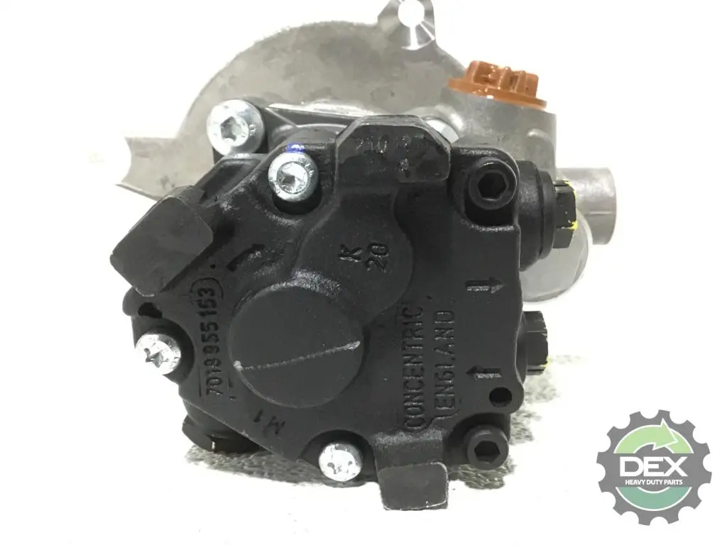 MACK 6453 power steering pump, complete OEM# 21745618 in Advance 