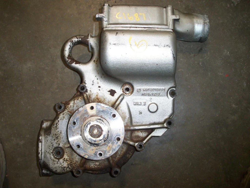 Mercedes MBE4000 Water Pump OEM# 4602010001 in Spencer, IA #C1687