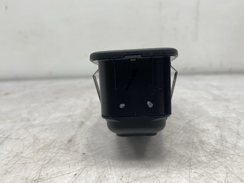 ビーター PETERBILT 579 Power Window Motor OEM# Q2710292001 in Dorr