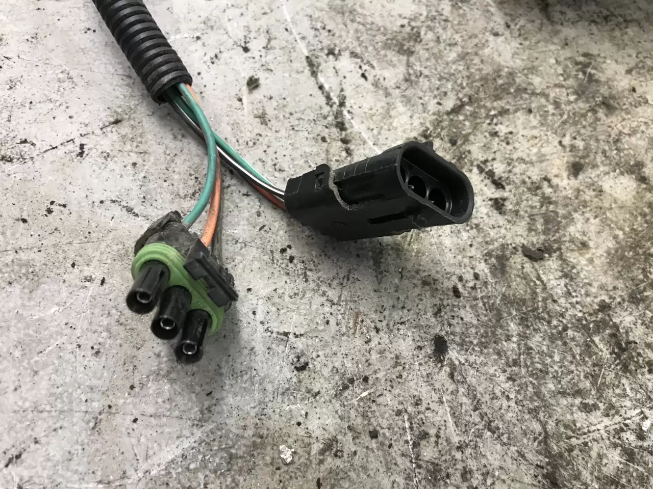 Peterbilt 379 Foot Control , Pedal OEM# T-560367 in Kansas