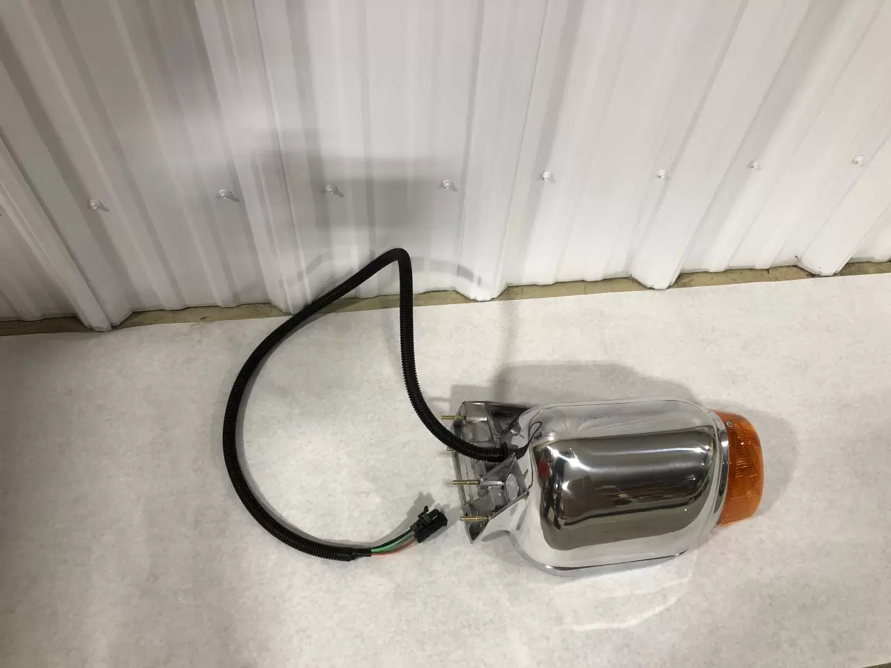 Peterbilt 379 Headlamp Assembly in Winamac, IN $1,157.65