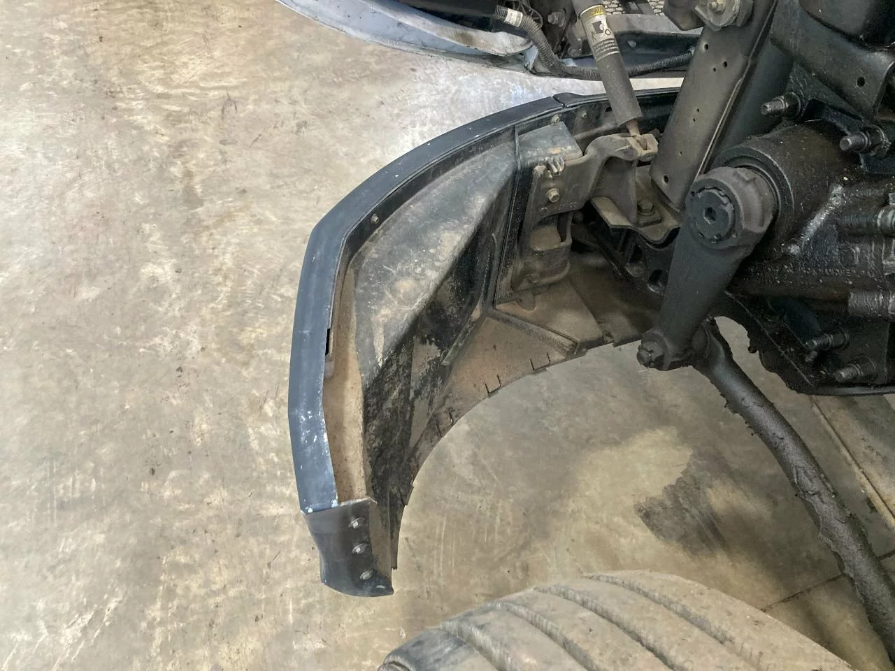Peterbilt 579 Bumper Assembly, Front in Winamac, IN $750.00