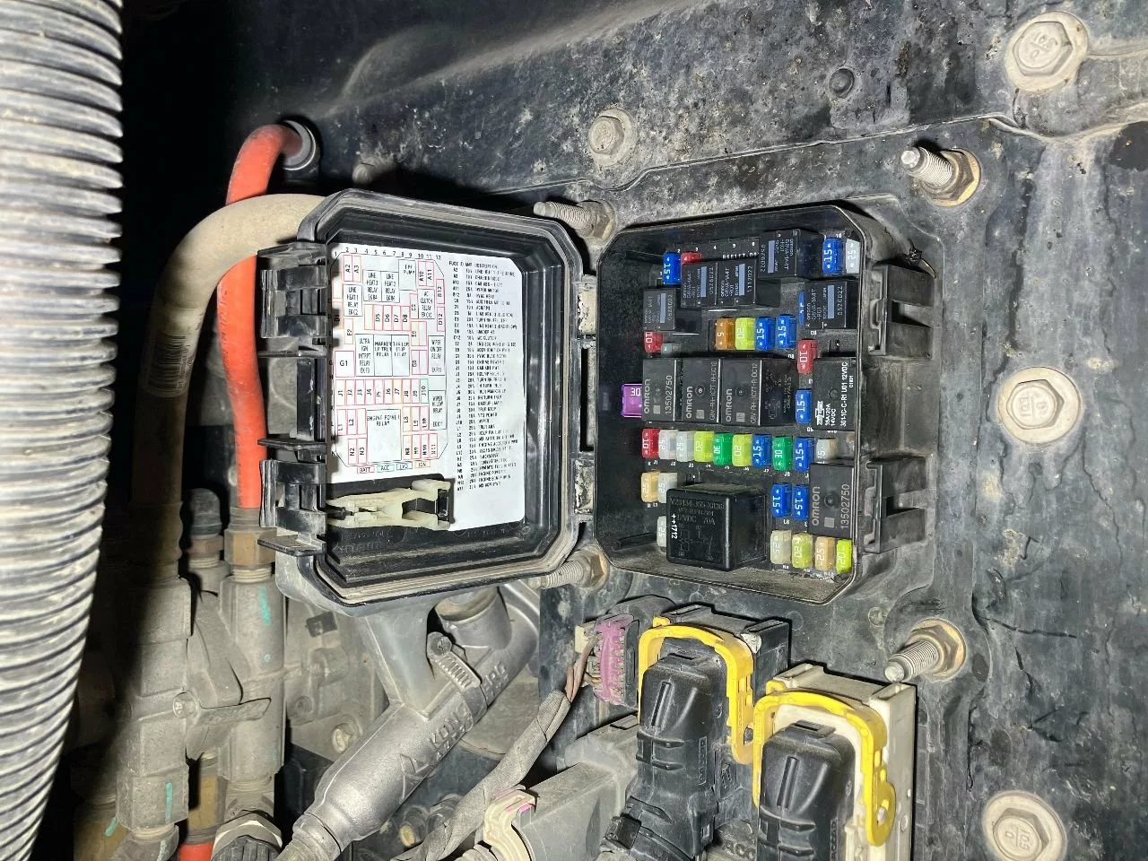 Peterbilt 579 Fuse Box in Sioux Falls, SD $475.00 #25562262