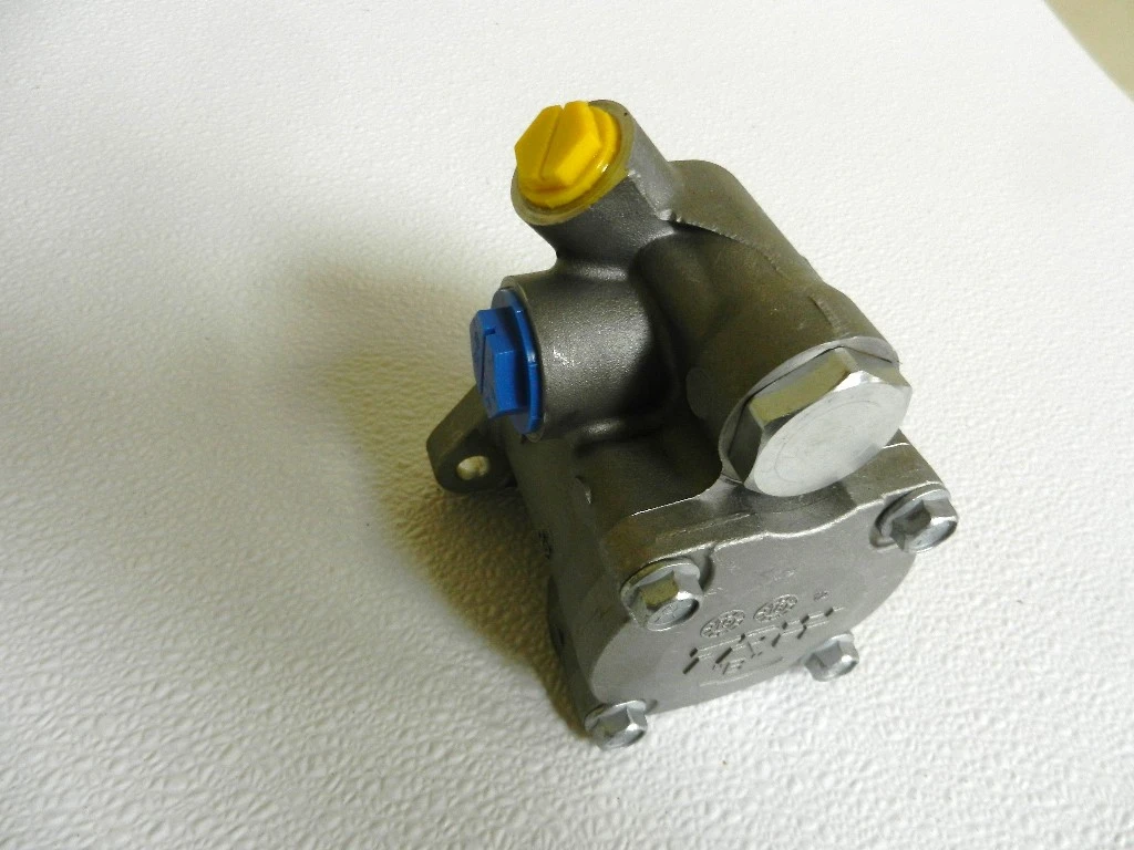 TRW EV221618L Power Steering Pump OEM# 14-19496-001 in LINCOLNTON 