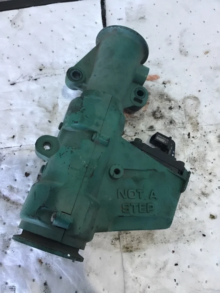 VOLVO D13 (MP8) ENGINE PART MISC OEM# 22008482 in Portland, OR