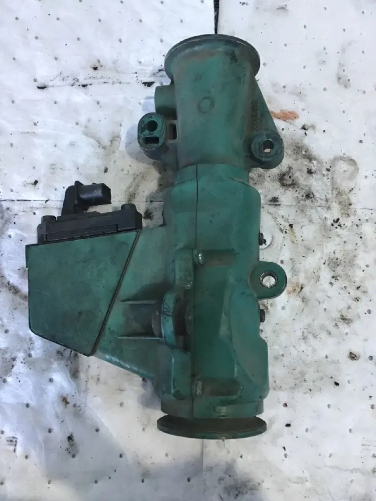 VOLVO D13 (MP8) ENGINE PART MISC OEM# 22008482 in Portland, OR 