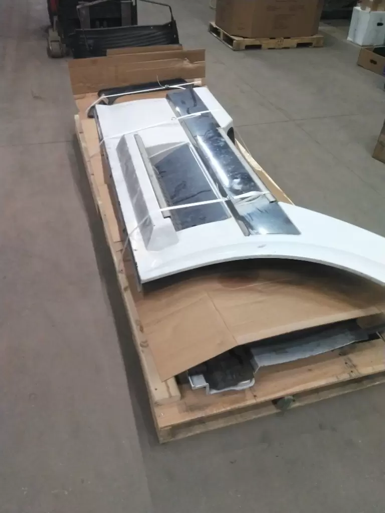 VOLVO VNL CAB SKIRT/SIDE FAIRING in Watseka, IL $600.00 #2267284