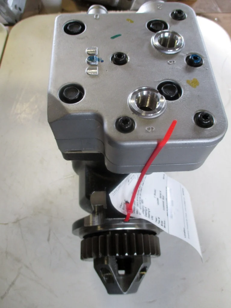 WABCO 911 153 019 AIR COMPRESSOR OEM# 4318219 in Athens, GA #CMM