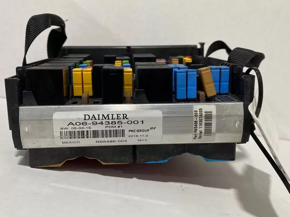 WESTERN STAR 5700 Fuse Box OEM# A0694385001 in Dorr, MI
