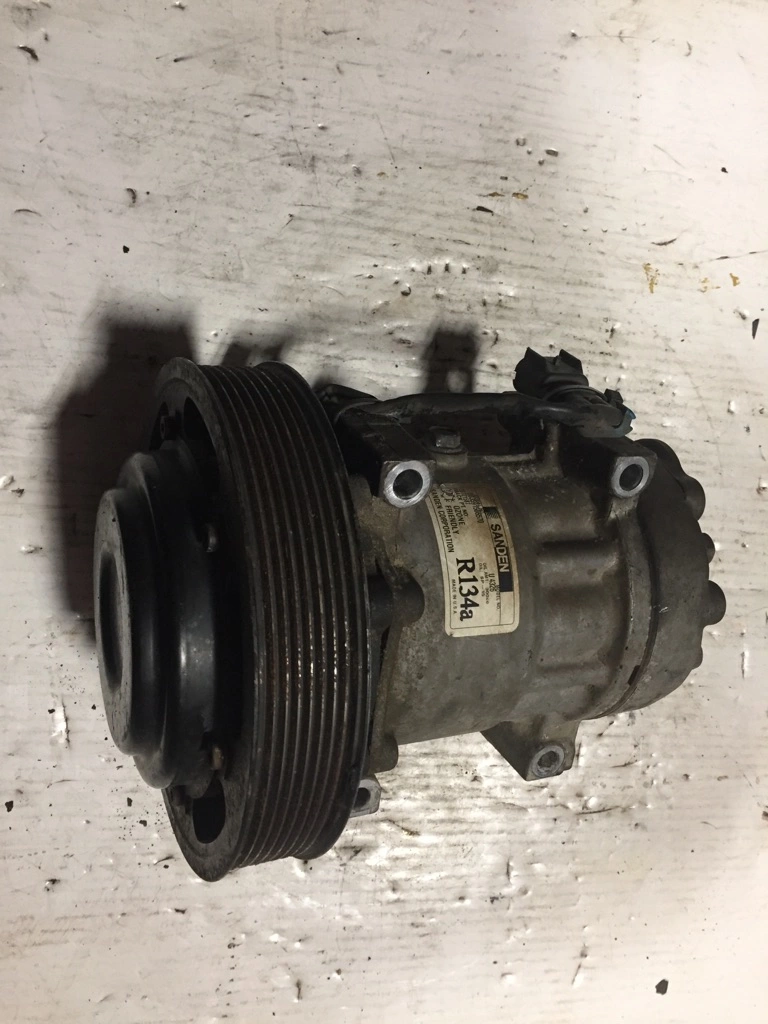 Air Conditioner Compressor OEM# 20721587 in Abbotsford, BRITISH