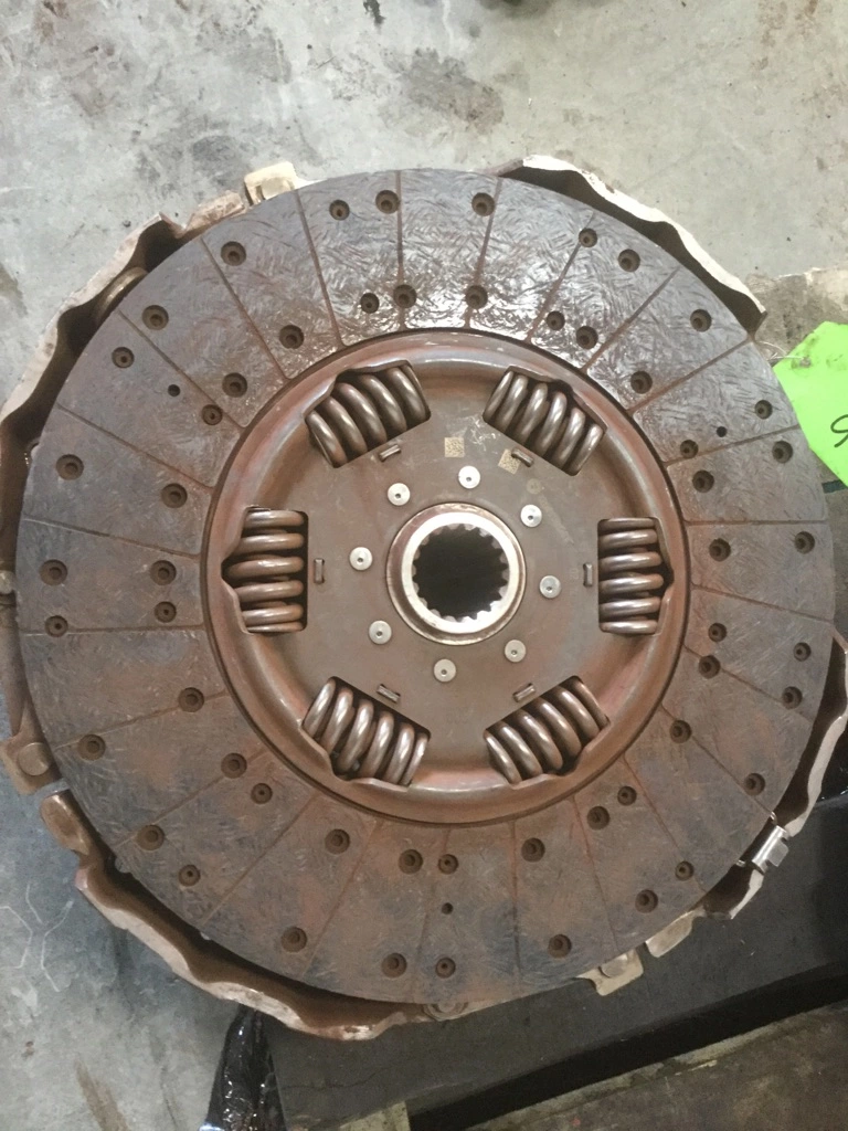 Clutch Disc OEM# 02 14027 070 in Abbotsford, BRITISH