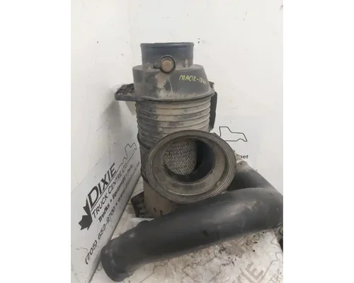 Air Cleaner   Dixie Truck Centre